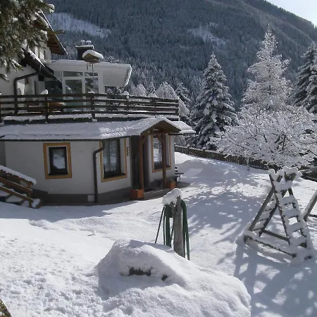 Haus Cornelia Apartment *