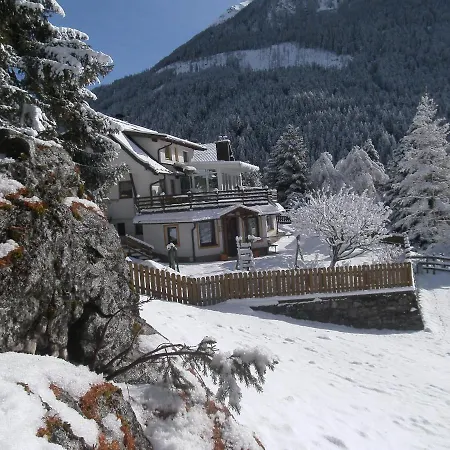 Haus Cornelia Apartamento